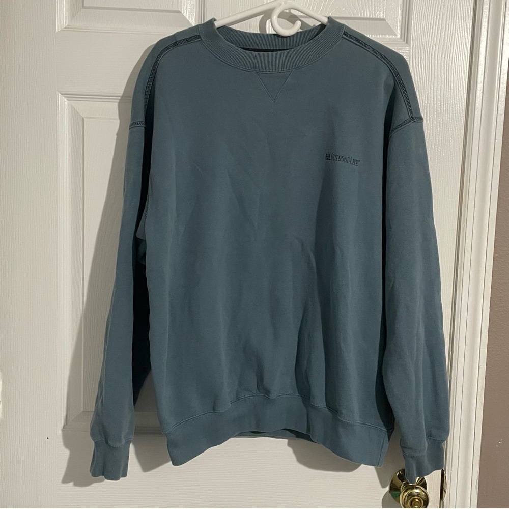 Outdoor Life Sweatshirt Mens Size Medium LongSleeve Blue Pullover Crewneck